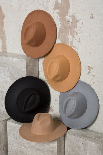 A VINTAGE PLAIN FEDORA HAT - Image 3