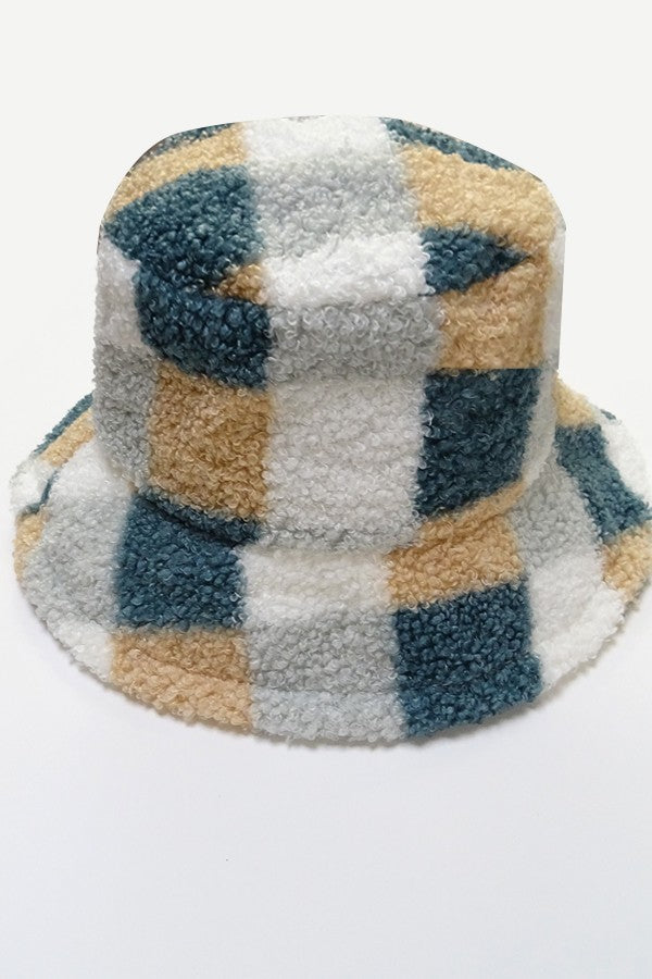 COLOR BLOCK PLUSH BUCKET HAT - Image 2