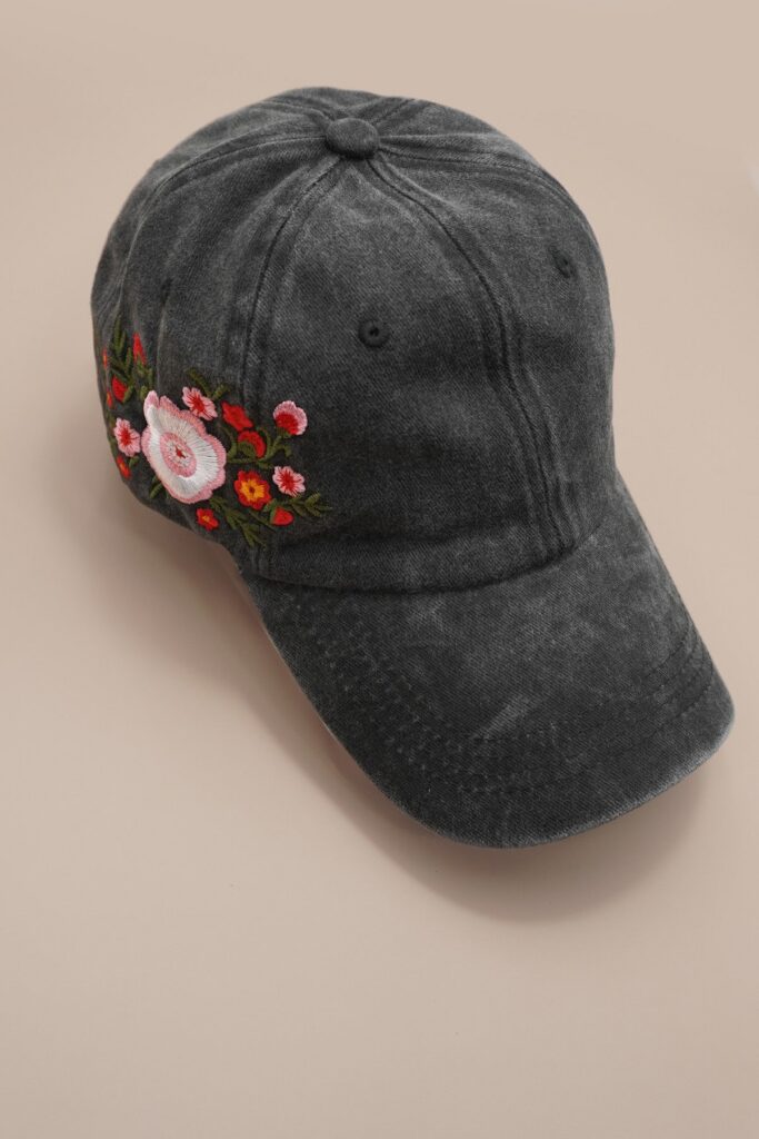 EMBROIDERY FLORAL BASEBALL CAP HAT
